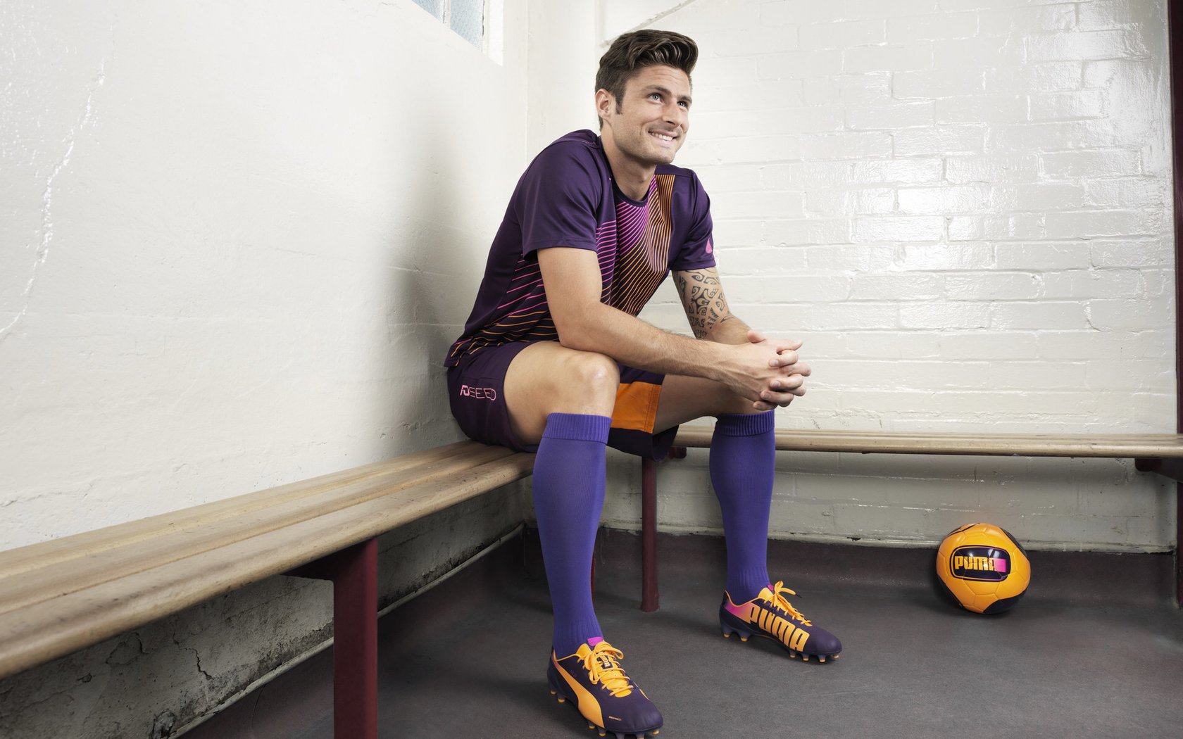 九游esports-_场外故事：运动员公益慈善引关注_，善待运动员